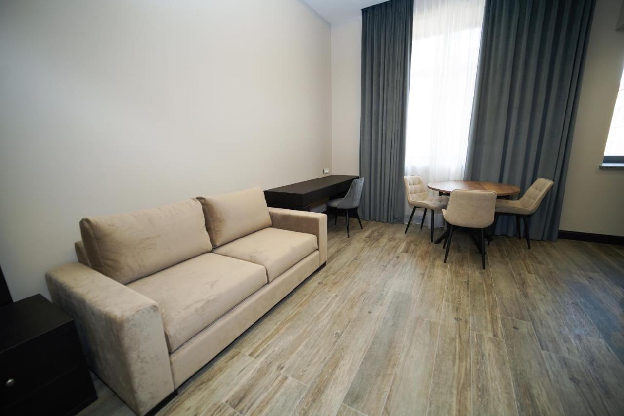 Soho Apart Hotel エレバン エクステリア 写真
