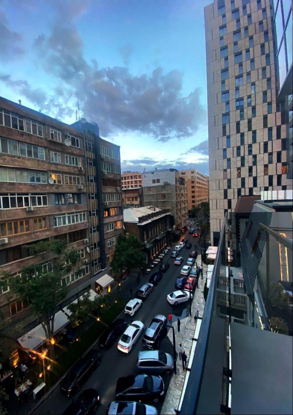 Soho Apart Hotel エレバン エクステリア 写真
